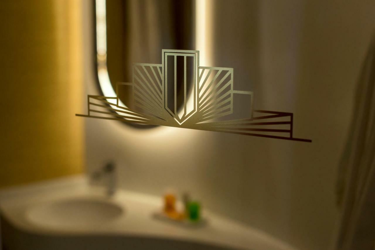 The First One Madrid Preciados (Adults Only) Hotell Exteriör bild